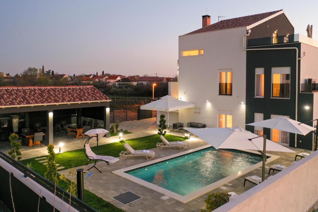 D-Palace Apartments-Olive Tree Donji Zemunik Exterior photo
