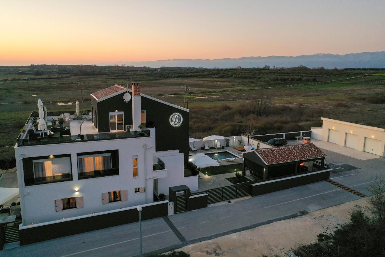 D-Palace Apartments-Olive Tree Donji Zemunik Exterior photo